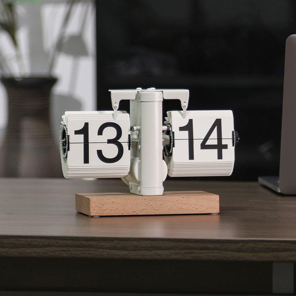 Automatic Page Turning Desk Clock