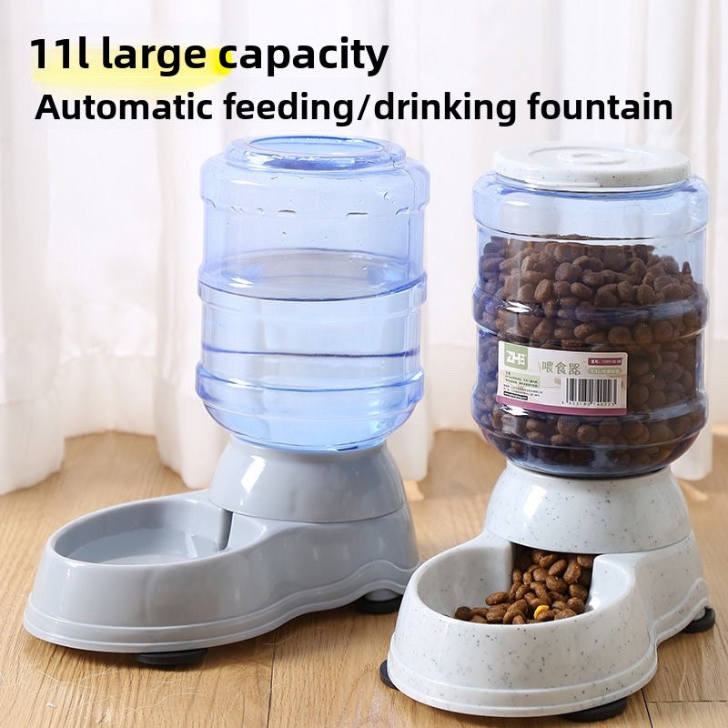 Automatic pet feeder