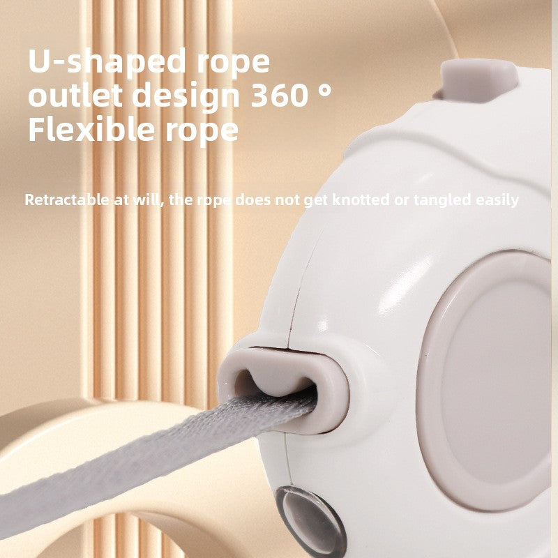 Automatic retractable traction rope