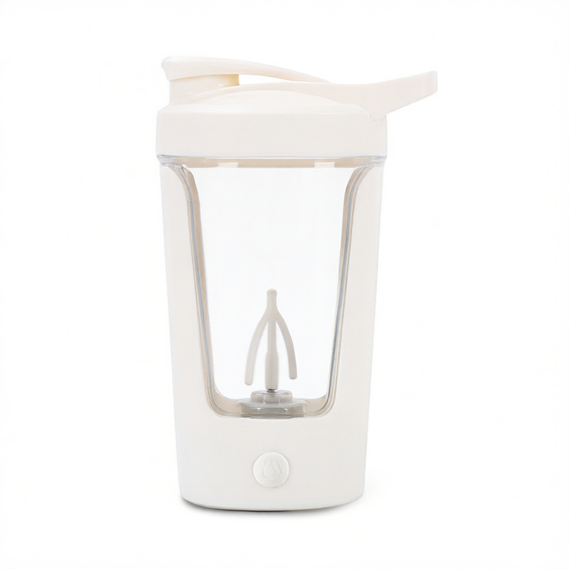Automatic stirring cup
