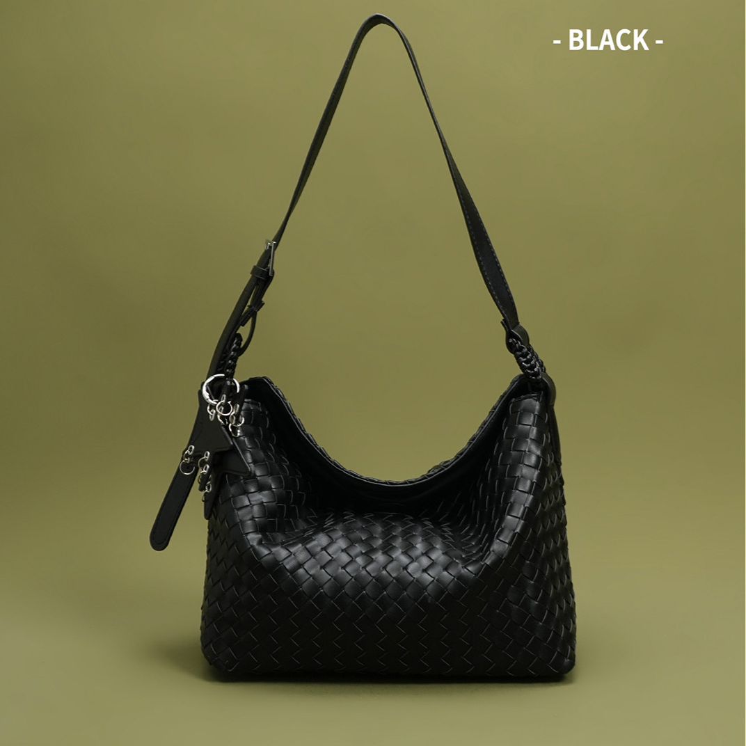 Auudre Woven Shoulder Underarm Bag