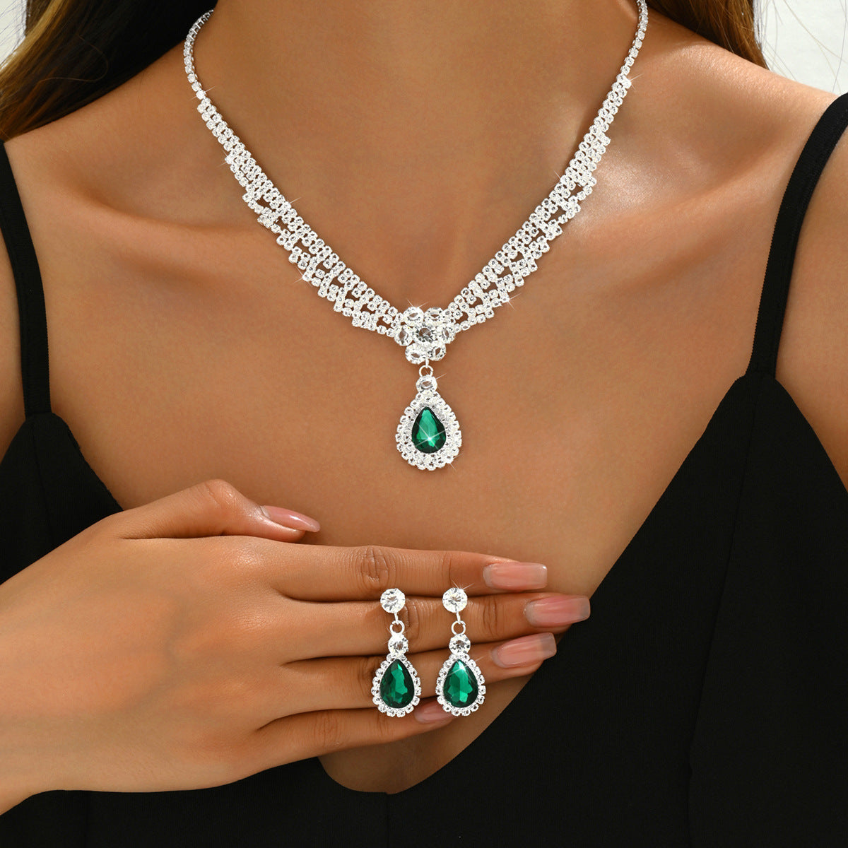 Buy Chic Diamond Teardrop Flower Necklace Set for Elegant Women