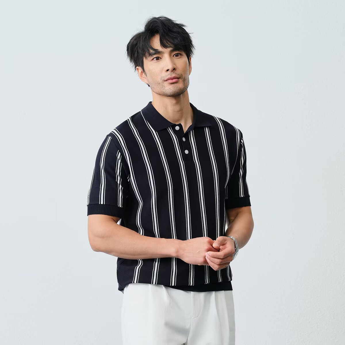 Men’s Striped Short-sleeve Knitted Shirt – Stylish with Lapel