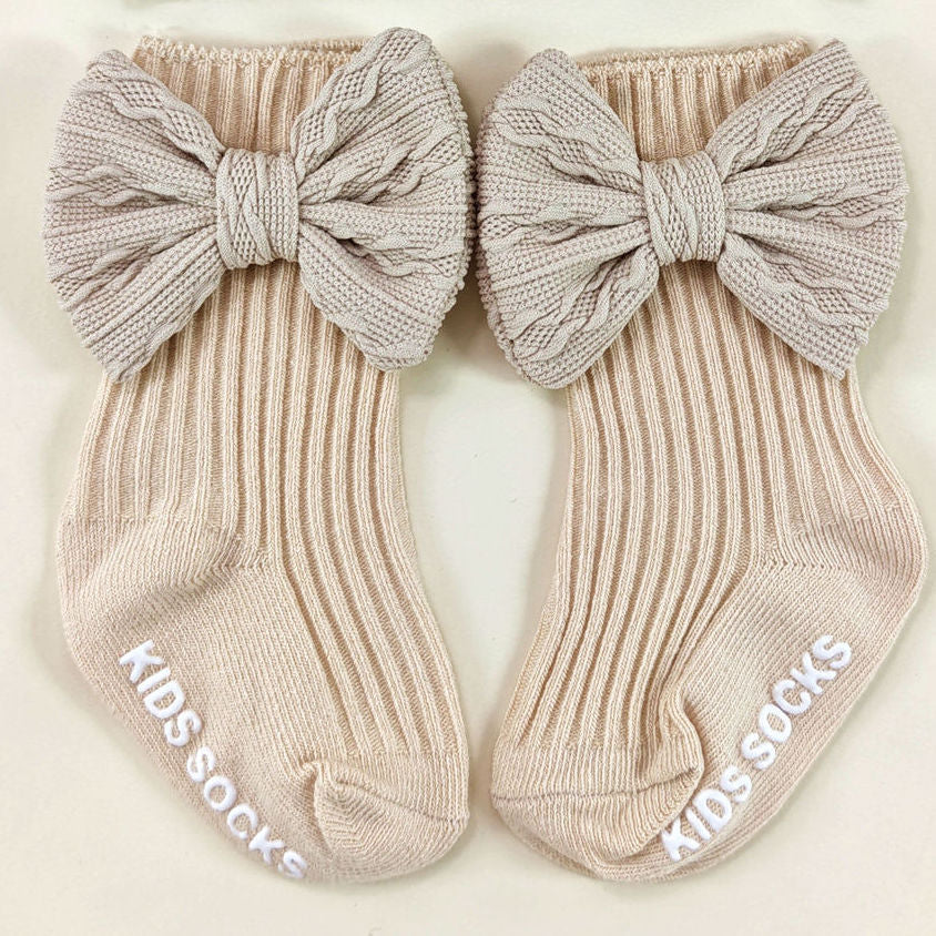 Baby Bow Hat and Socks Set