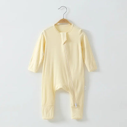Baby clothes made of bamboo fiber