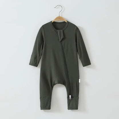 Baby clothes made of bamboo fiber
