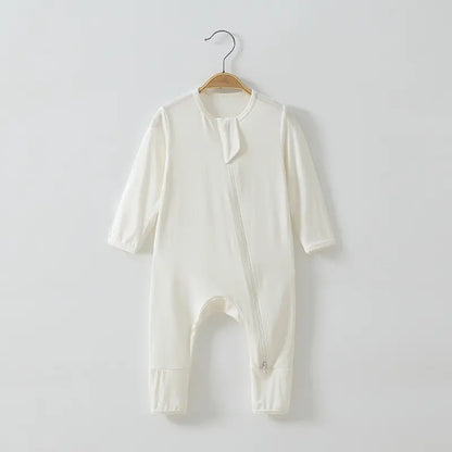 Baby clothes made of bamboo fiber