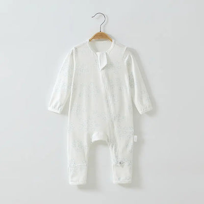 Baby clothes made of bamboo fiber
