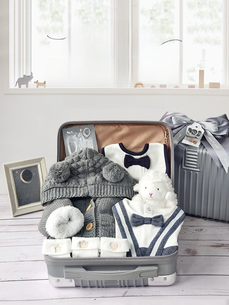 Baby gift box set