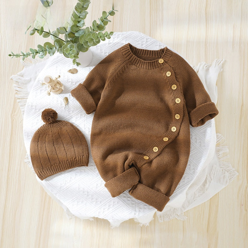 Baby knitted clothing