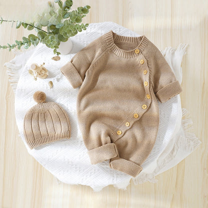 Baby knitted clothing
