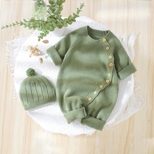 Baby knitted clothing