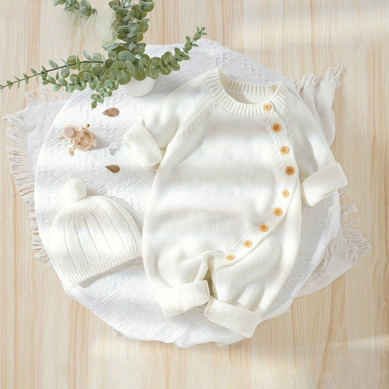 Baby knitted clothing