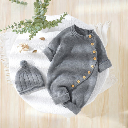 Baby knitted clothing