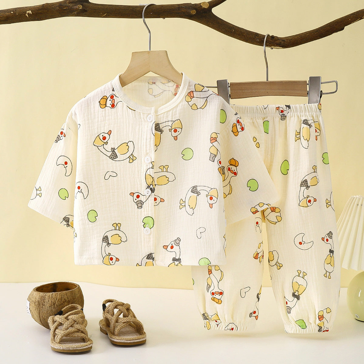 Baby lightweight and breathable set