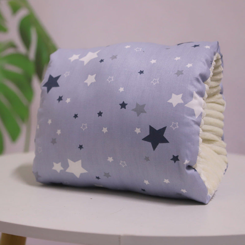 Baby nursing pillow
