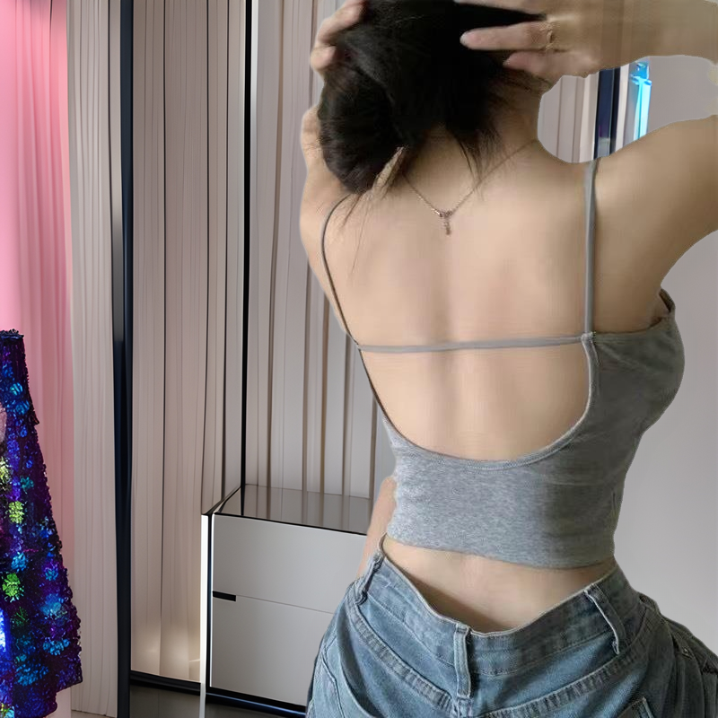 Backless halter top