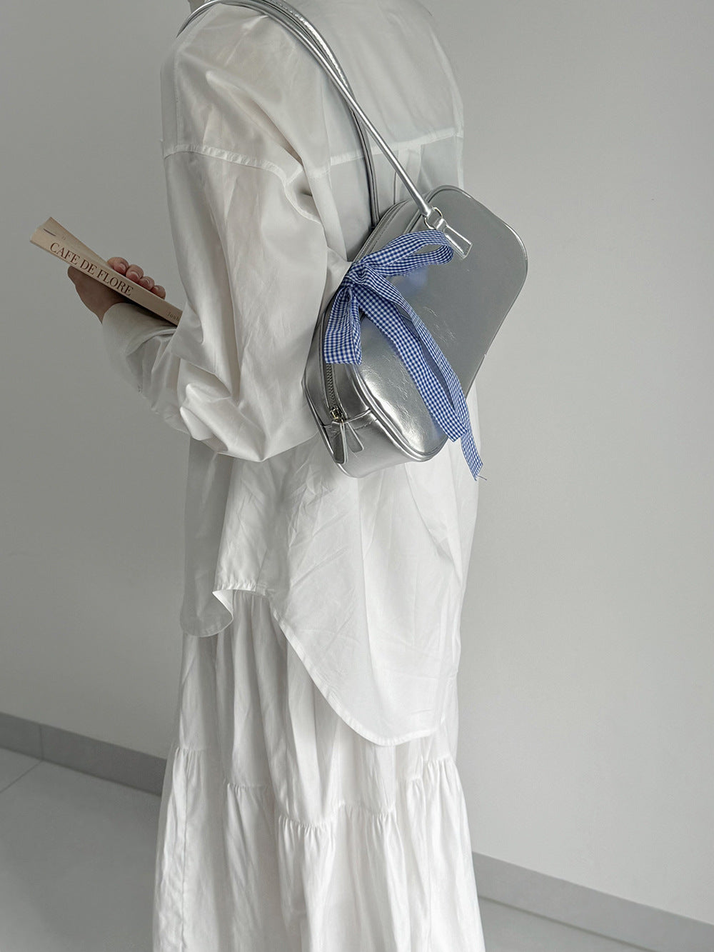 Ballet Bow Underarm Bag