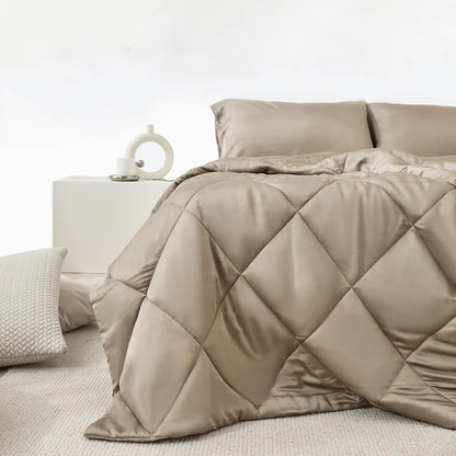 Bamboo Fiber Cooling Quilt
