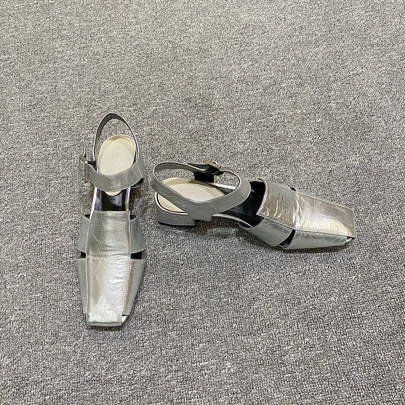 Baotou One-Slip Fastening Sandal for Women