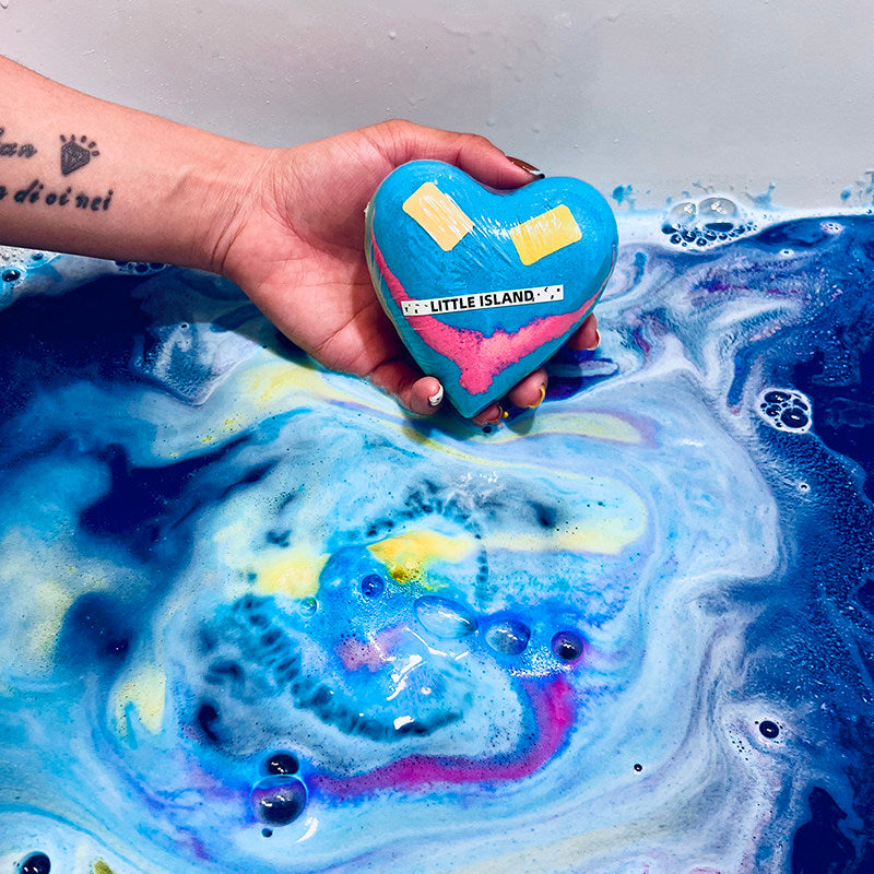 Bath oil bath ball