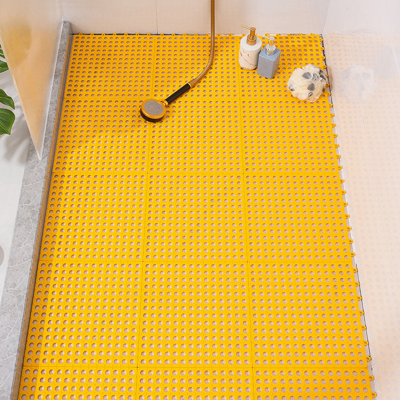Bathroom floor mat