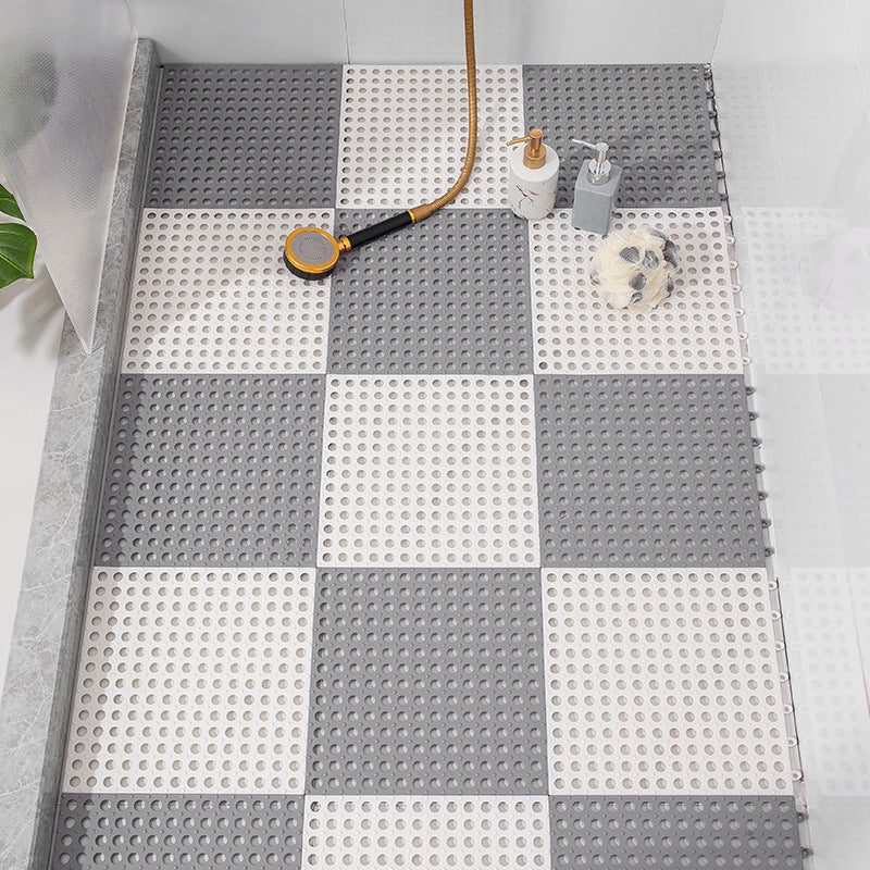 Bathroom floor mat