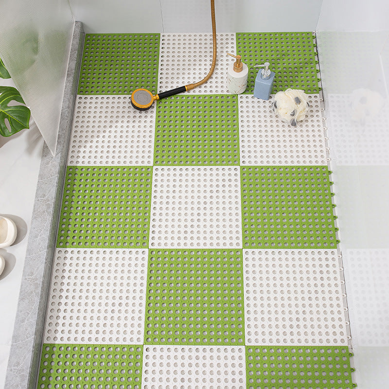 Bathroom floor mat