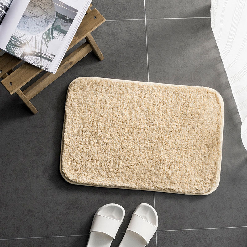Bathroom plush floor mat