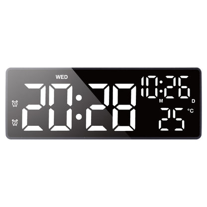 Battery-powered plug-in alarm clock