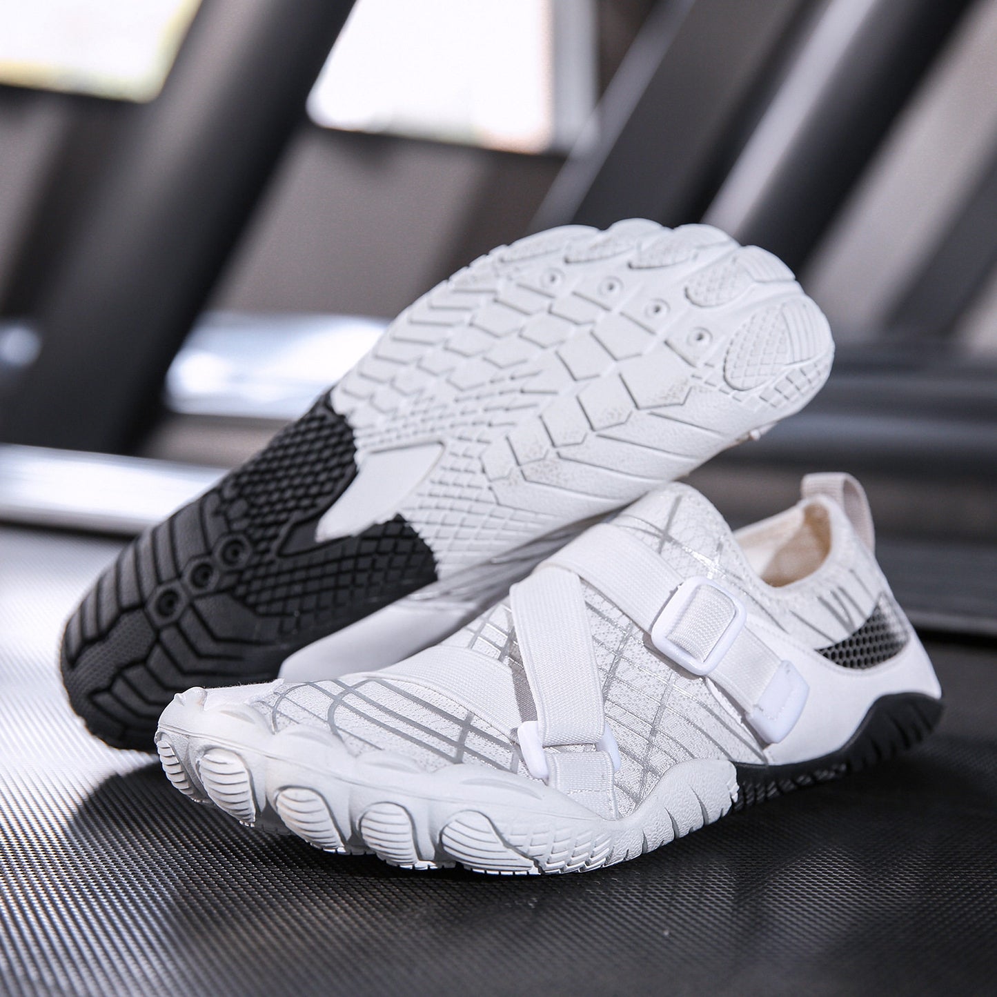 Beach Shoes for Water Activities Five-Finger Cycling and River Tracing Shoes