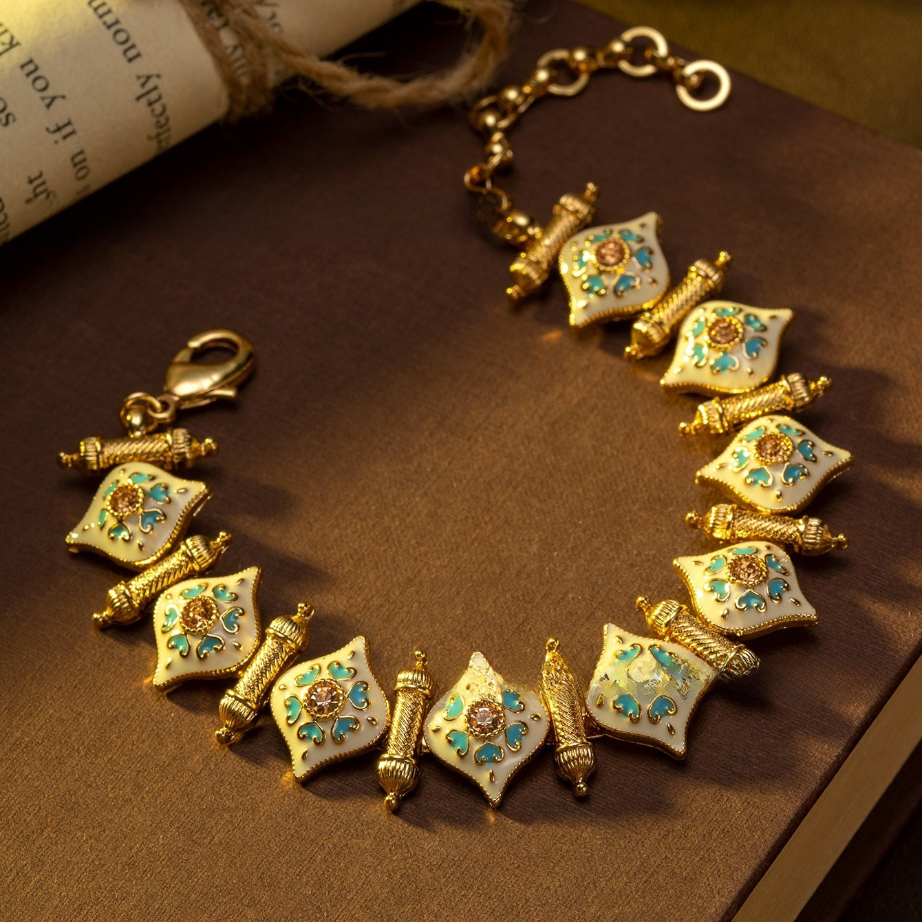 Beaded necklace jewelry set