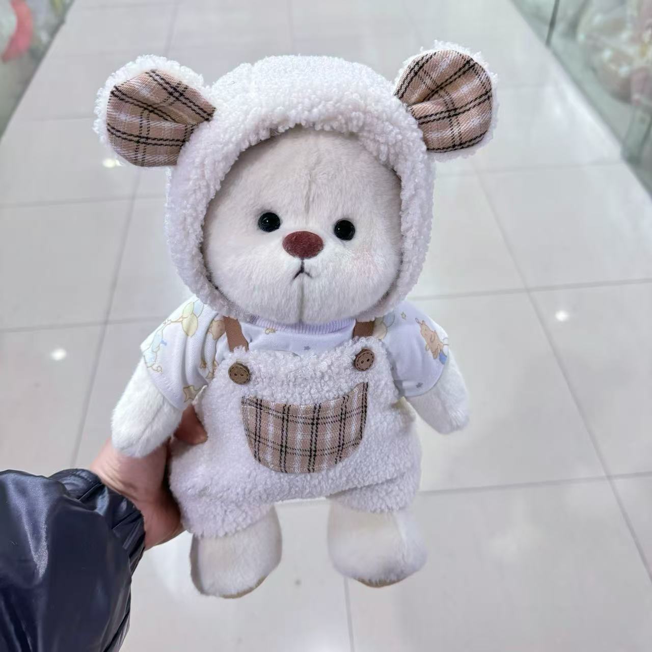 bear clothes