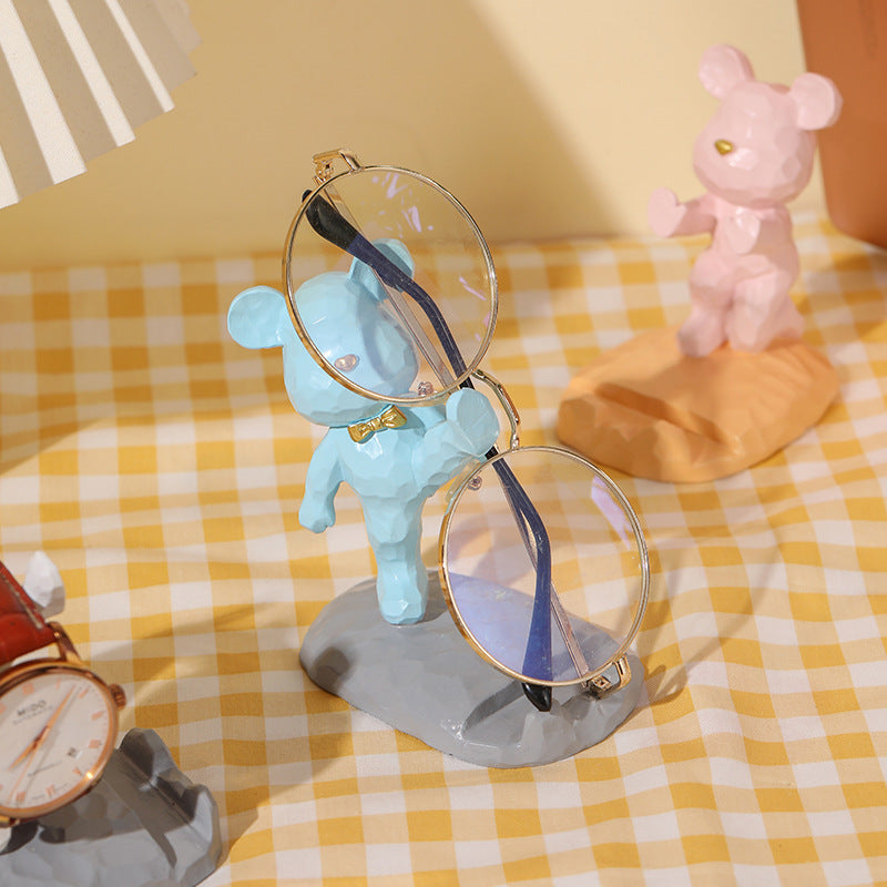 Bear-Shaped Phone Stand