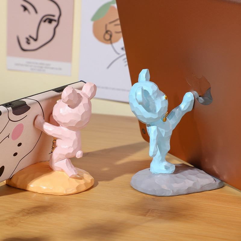Bear-Shaped Phone Stand
