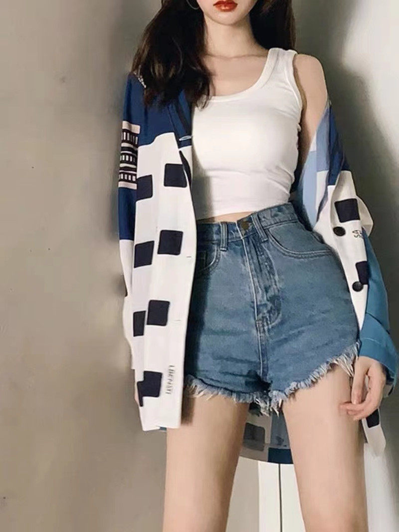 Beauty-backed bottoming top