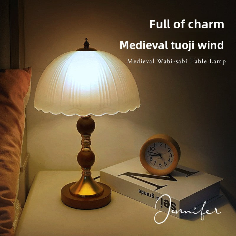 Bedroom decorative table lamp