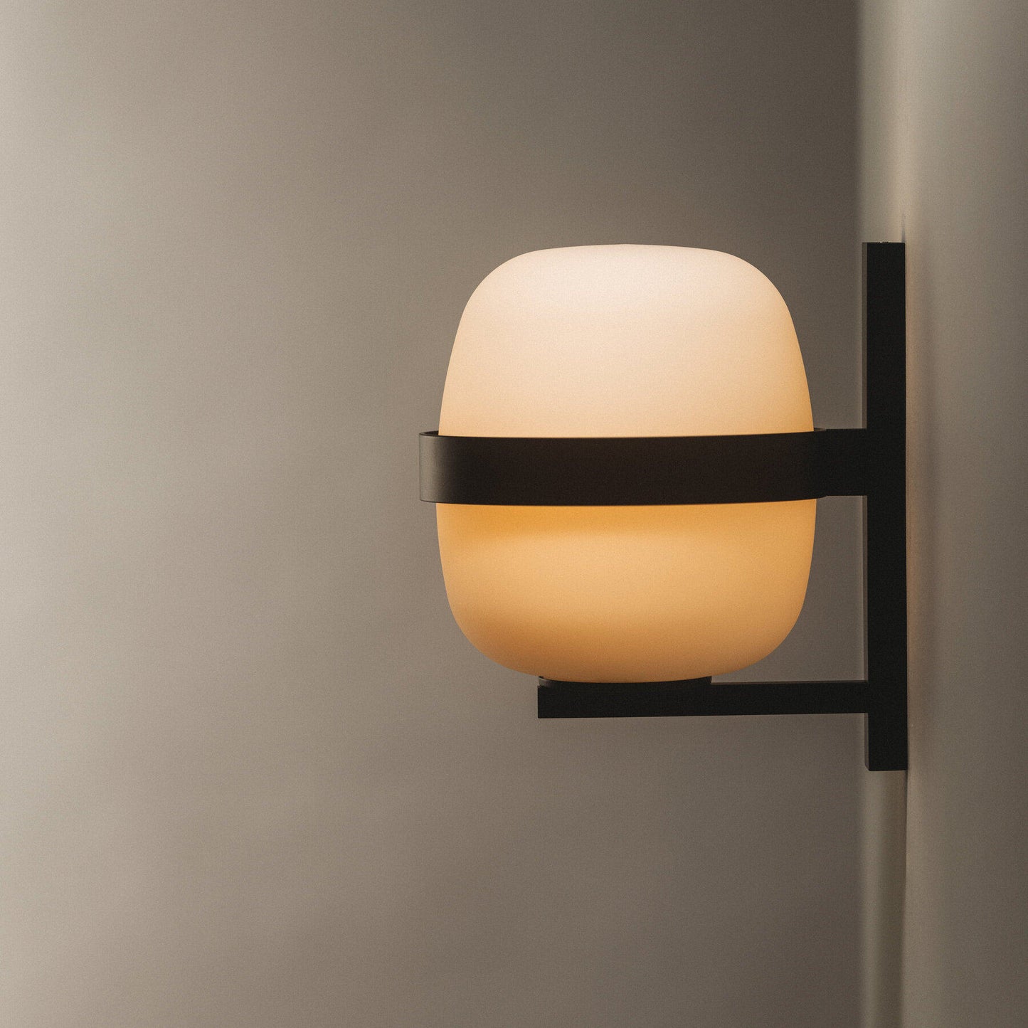 Bedside lamp, living room wall lamp