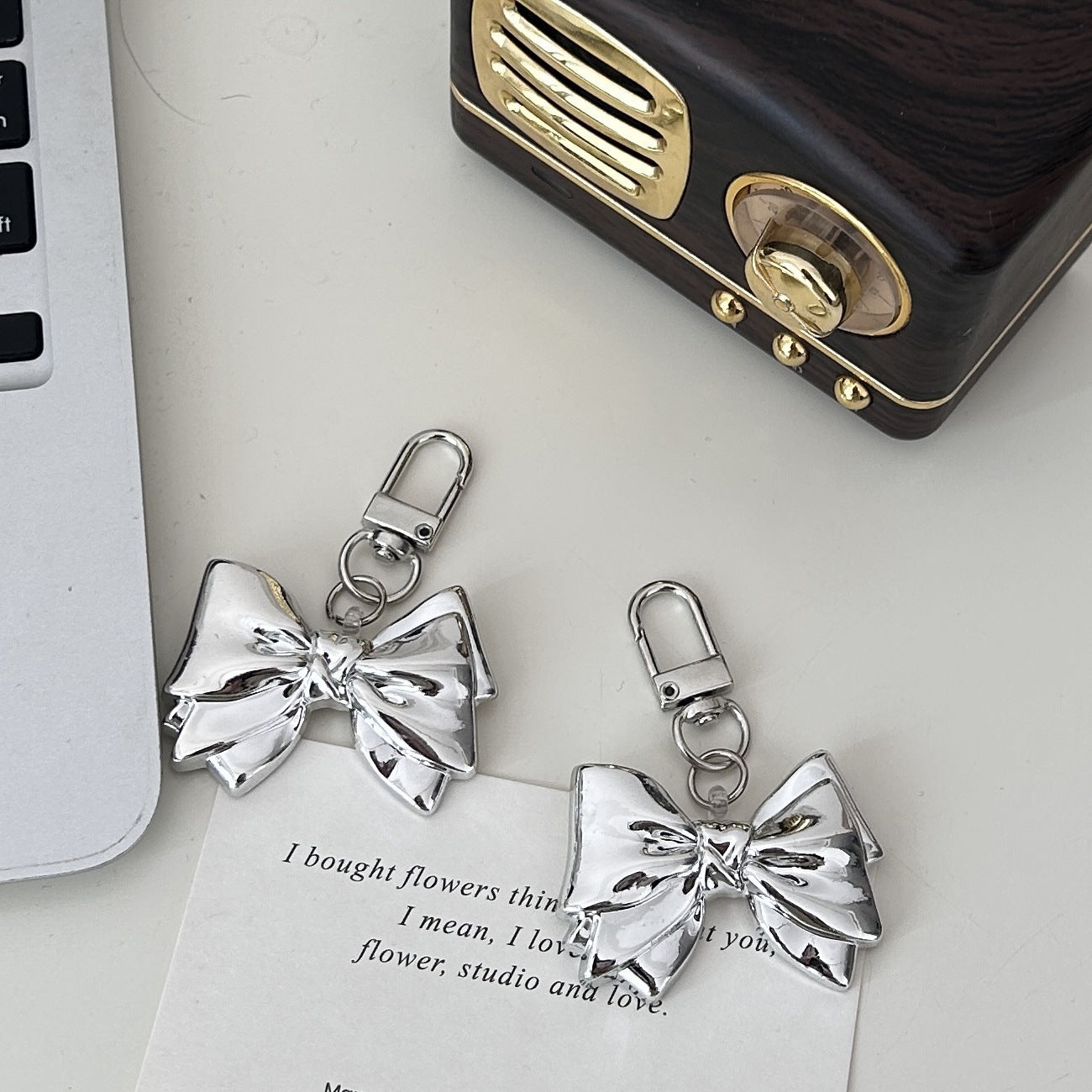 Belt bow keychain