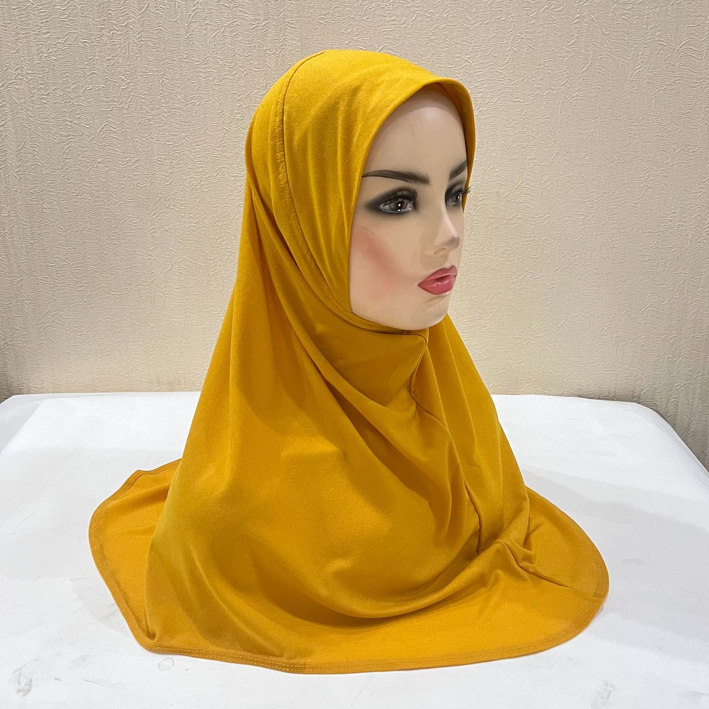 Big girl's headscarf