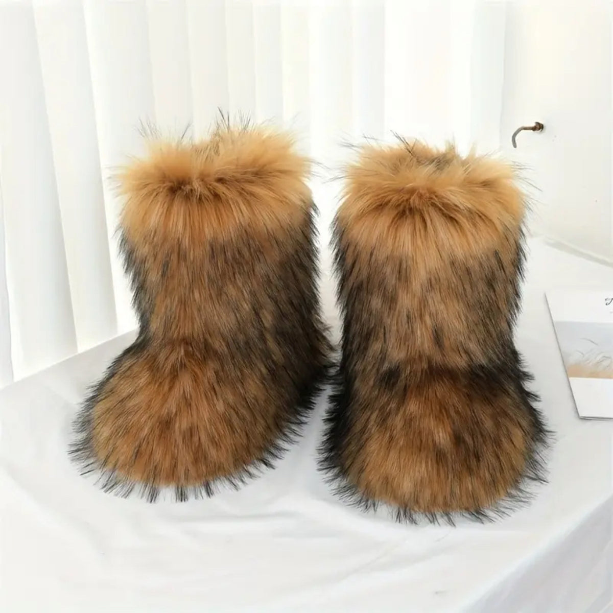 Big-size mid-calf faux fur boots