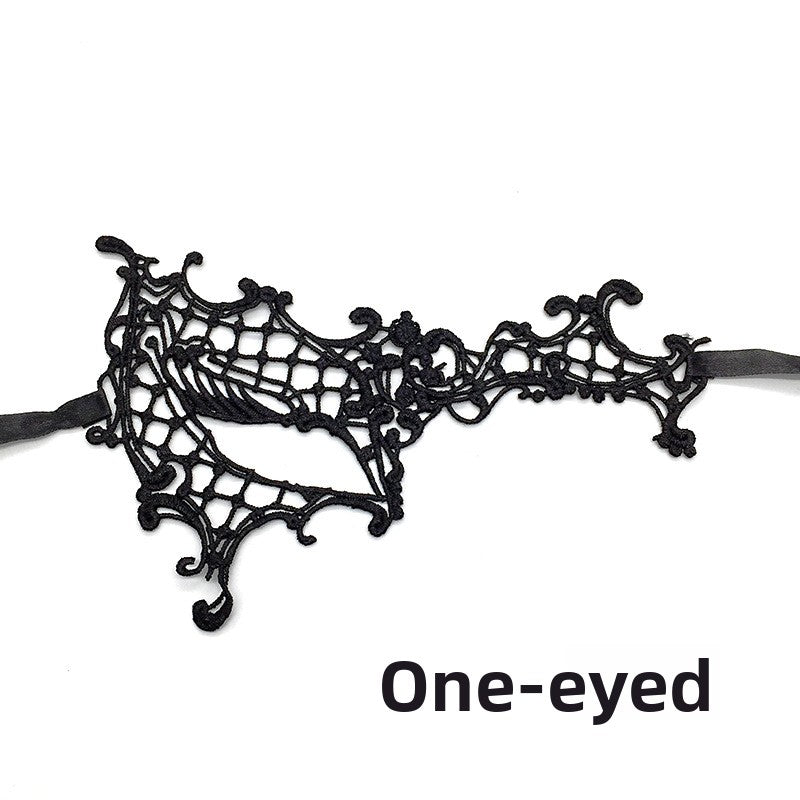 Black lace mask