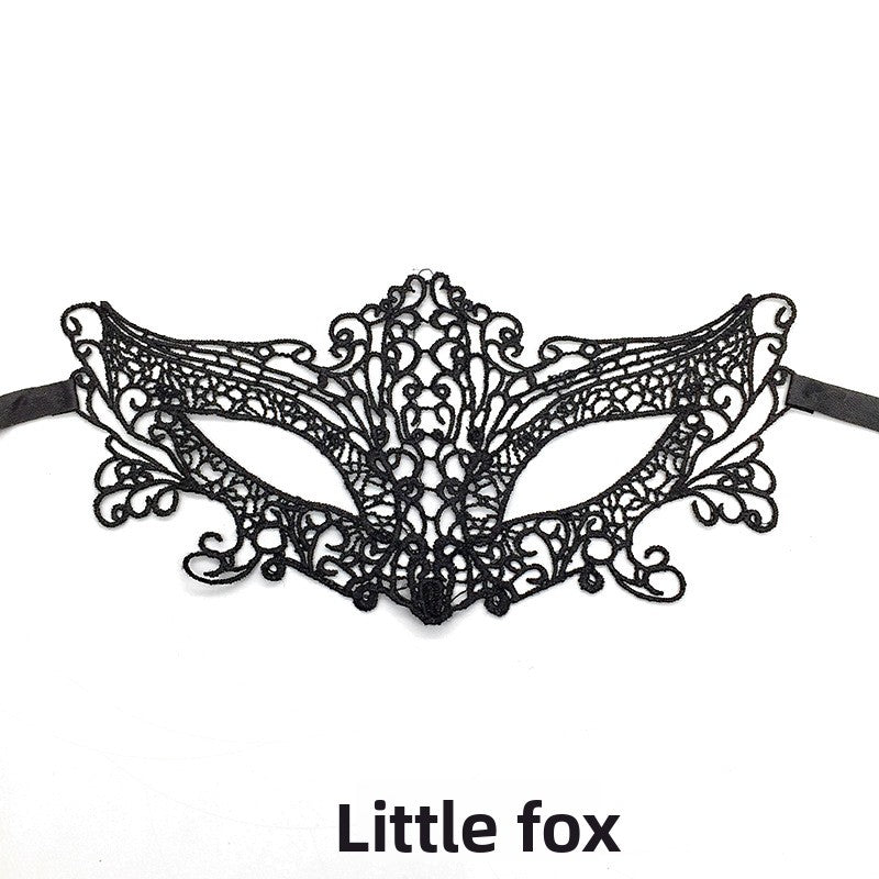 Black lace mask