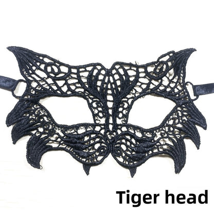 Black lace mask
