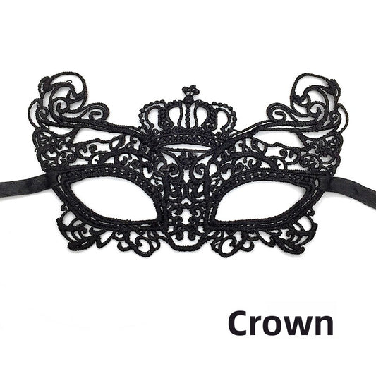 Black lace mask