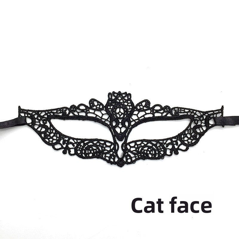 Black lace mask