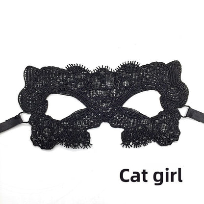 Black lace mask