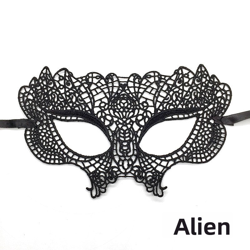 Black lace mask