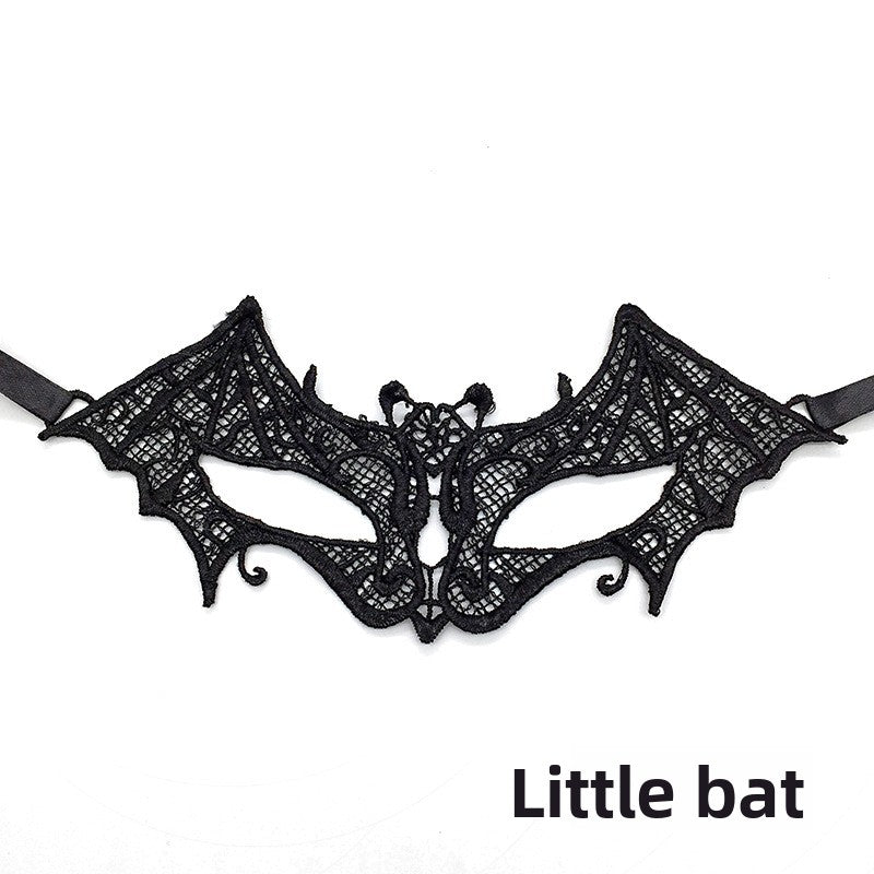 Black lace mask