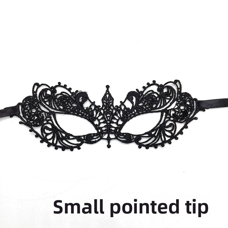 Black lace mask